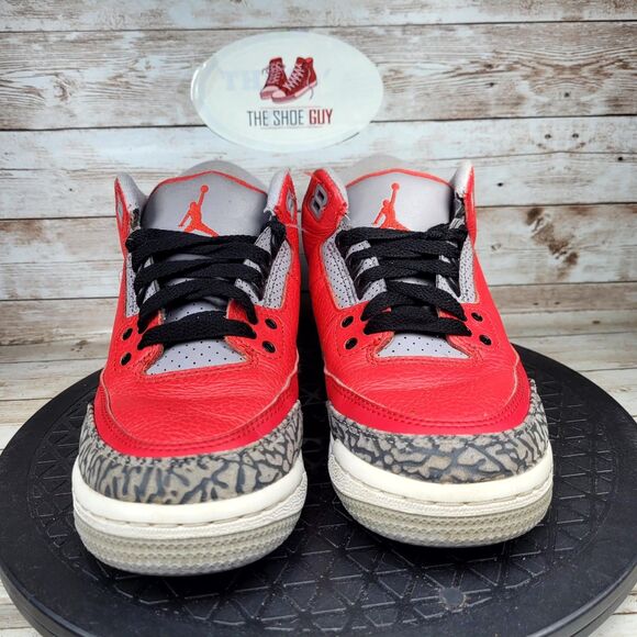 Air Jordan 3 Retro SE Unite Sneakers Boy's Size 4Y Lace Up Athletic Shoes - Picture 3 of 9